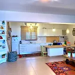 Lydia Boho House-Sea View, By Elefthia Syros Semesterbostad