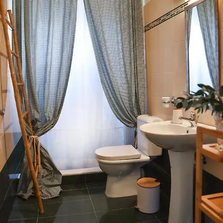 Lydia House By Elefthia Syros * Мегас-Ялос-Нитес